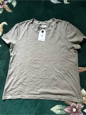 Rowan tee shirt NWT
